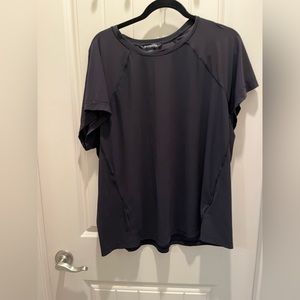Athleta black work out tee